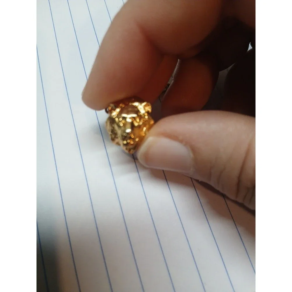 Lion  Tie Tack  Goldtone Unbranded